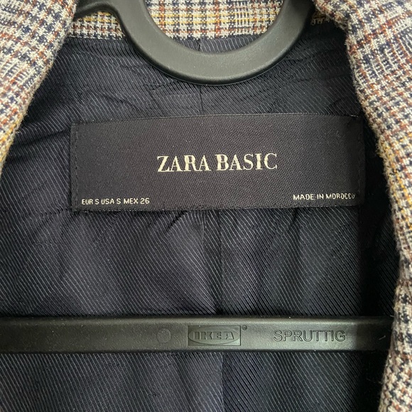 Zara Blazer - Picture 3 of 5